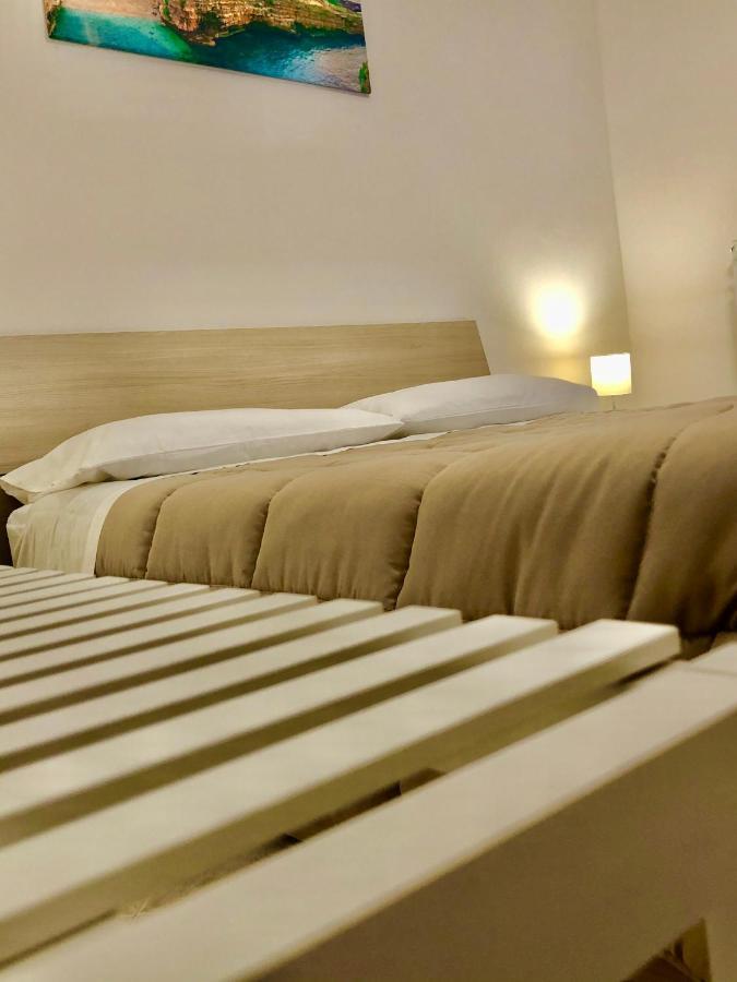 Al Civico 3 Centro Apartment Polignano a Mare Luaran gambar