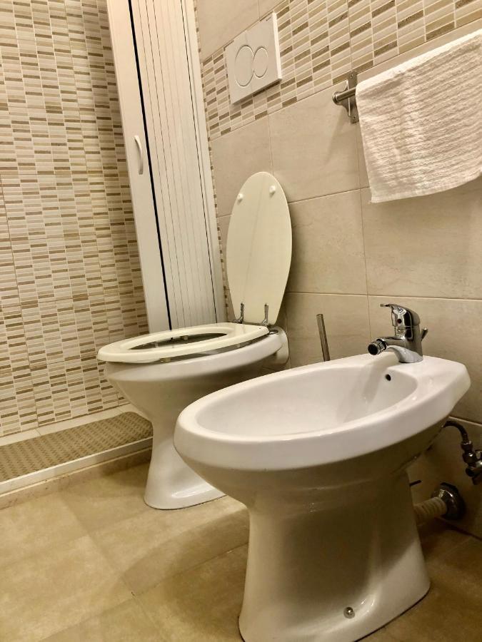 Al Civico 3 Centro Apartment Polignano a Mare Luaran gambar