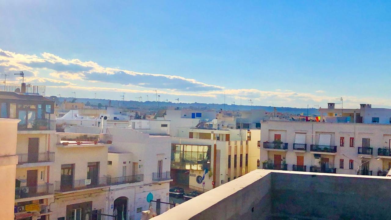 Al Civico 3 Centro Apartment Polignano a Mare Luaran gambar