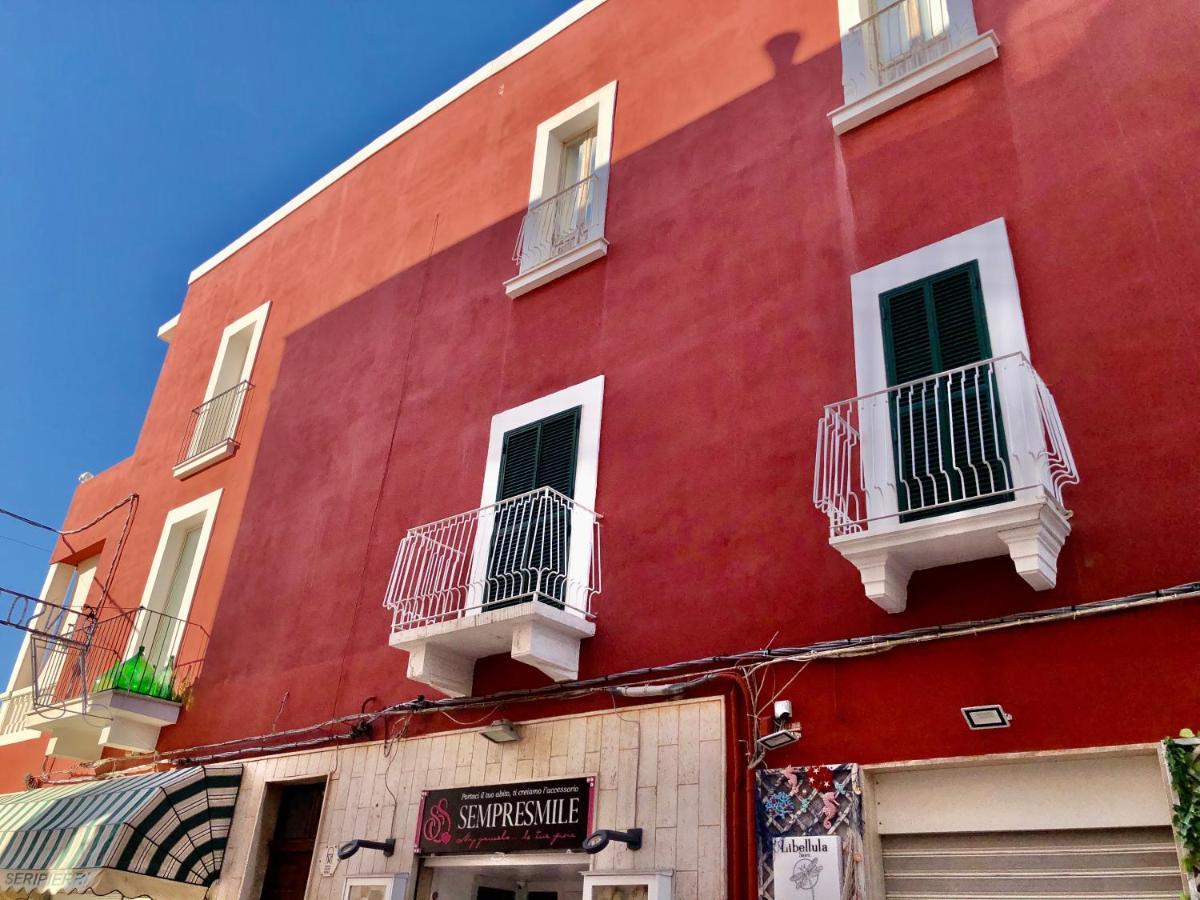 Al Civico 3 Centro Apartment Polignano a Mare Luaran gambar